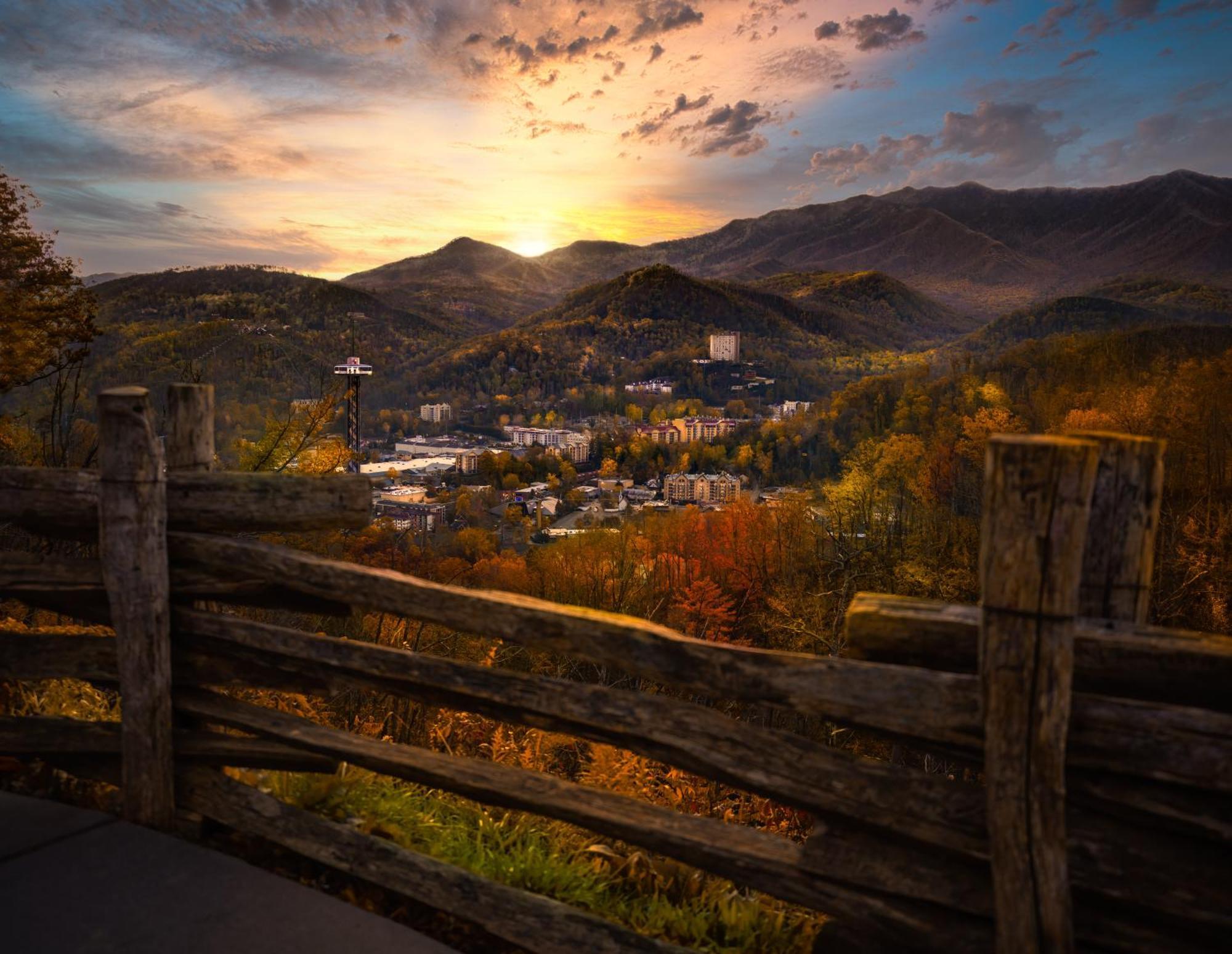 Hidden Memories, Hot Tub, 1089 Of Free Attraction Tickets For Each Paid Day, Dollywood And More 蓋特林堡 外观 照片